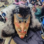 Rückseite von Naomi